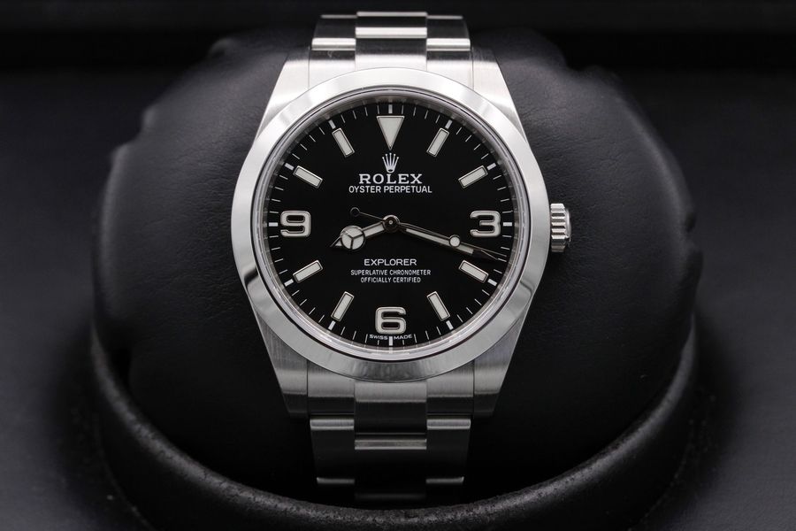 Rolex Explorer 214270